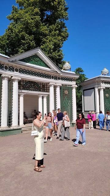 Петродворец. Фонтан Ева. Трильяжная Беседка