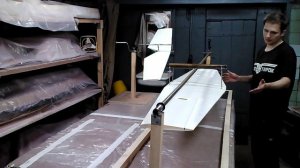 Манипуляторы для покраски крыльев и стабилизаторов  на 360 градусов.