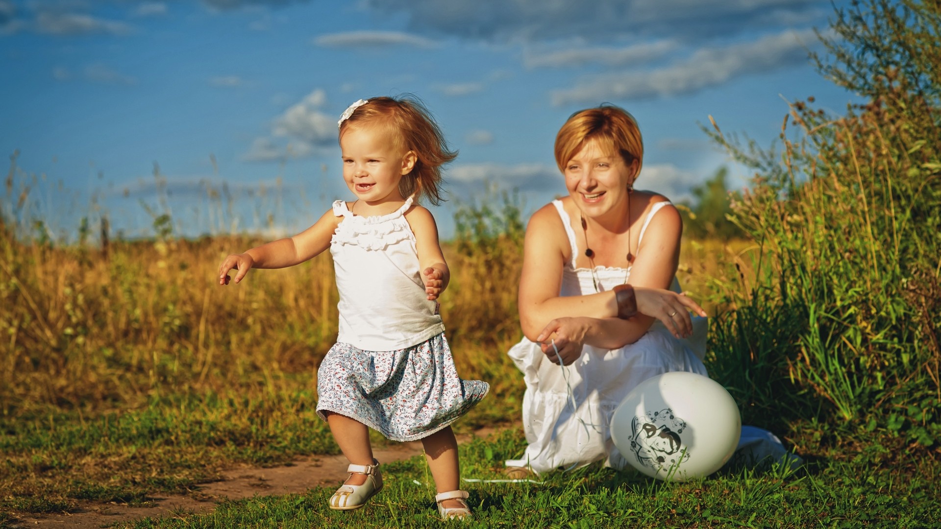 Стихотворение,,Мама,отведи меня в детство...,,🌞🌞🌞