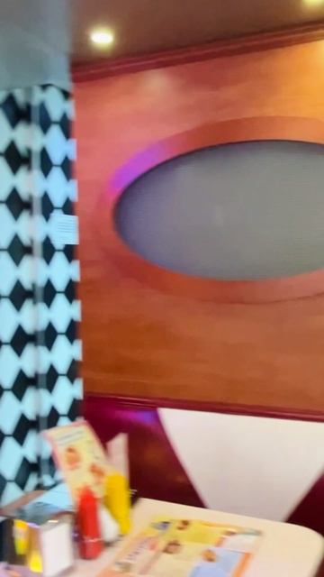 Ресторан Беверли Хиллз Дайнер в Москве