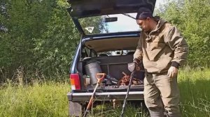 ВЫЕЗД НА КОП..ЗДЕСЬ БЫЛ ЛЕСОСПЛАВ СССР. ВЫЕХАЛ  С РАЗВЕДКОЙ НА НИВЕ. МЕТАЛЛ ЕСТЬ. ЦЕПИ, ТРАКИ.