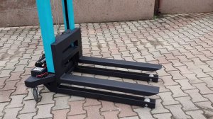 Самодельный вилочный штабелер на основе лебедки 12 В