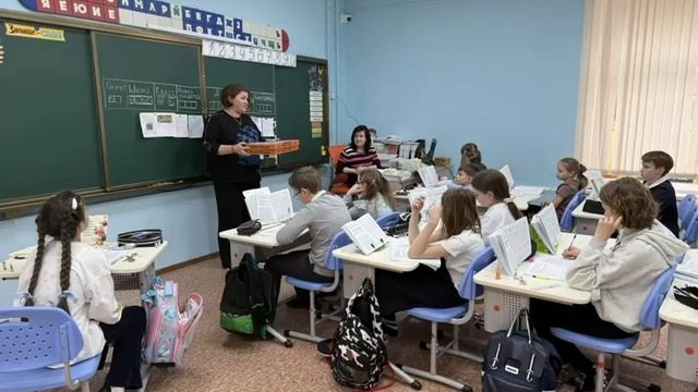 Сегодня в честь победы футбольной команды во главе с нашим крутым тренером Пукановым Дмитрием Пав...