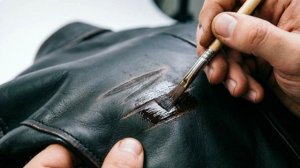 Как убрать царапину с кожаной куртки в домашних условиях: анатомия дефекта и методы восстановления