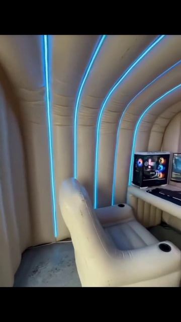 Надувной дом 