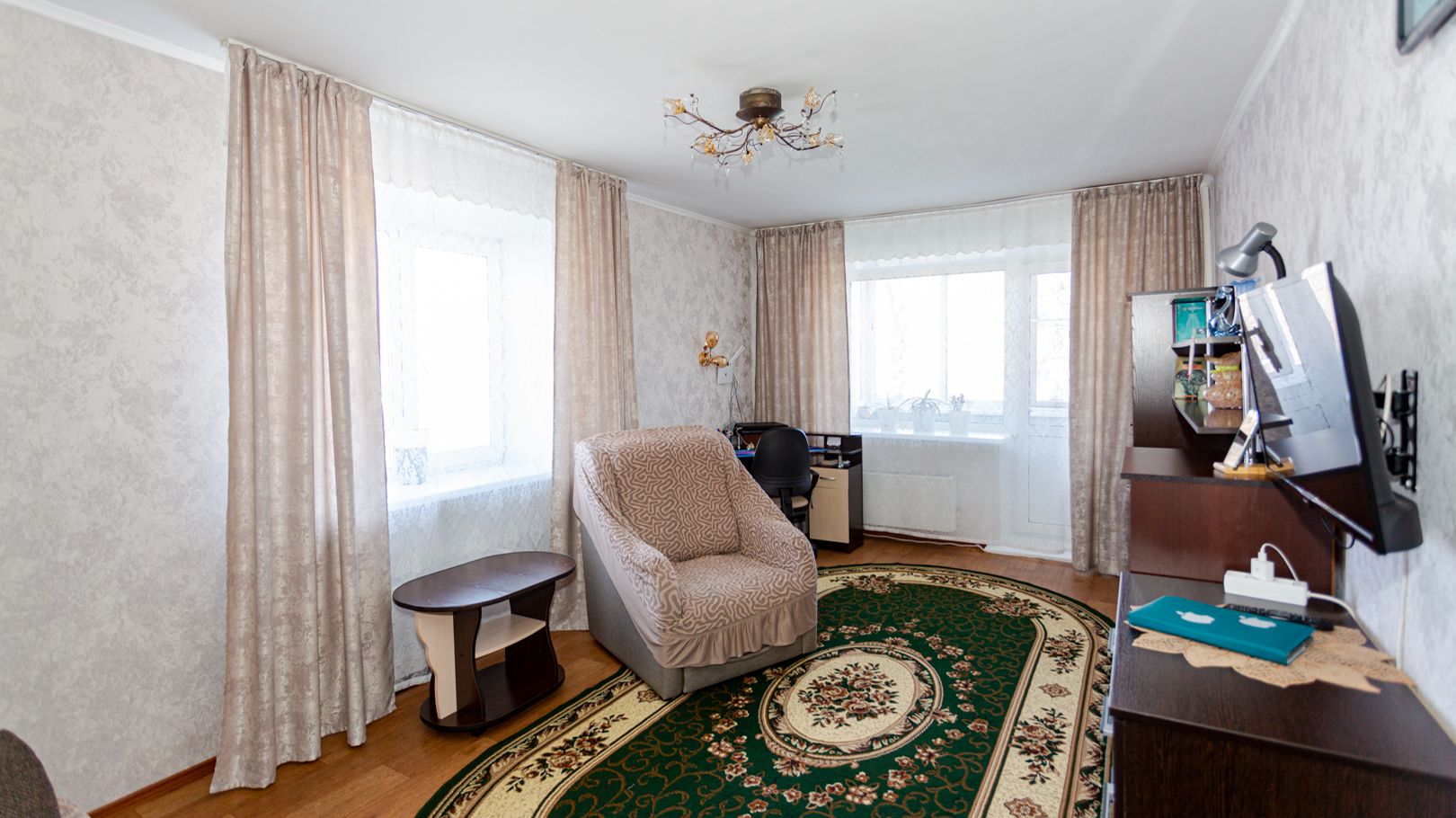 Юбилейная 33