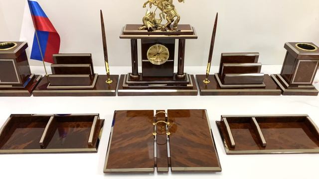 Настольный набор из обсидиана 