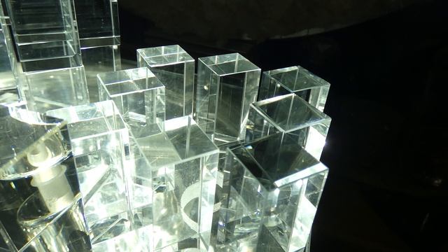 Декоративное стекло при ксеноновой подсветке 22