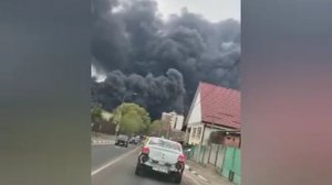 Кадры экологической катастрофы в Туапсе. Из-за сильного пожара продукты горения выпали с дождём