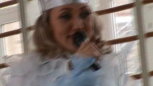 172)N ЁЛКА В ШКОЛЕ 2В