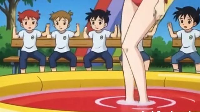 Девочка-купальщица в детском мэрмариуме