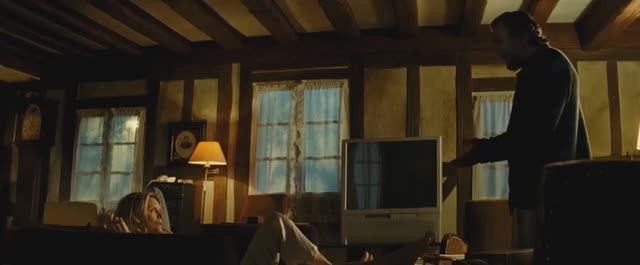 будет очередной переезд когда выяснится что  у б и т  очередной  н е г о д я й