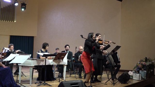 Баня муз. Бориса Зиганшина сл. Тамары Аванесовой поёт Дарья Смольнякова.