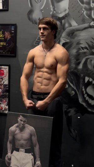 Иван Романчук город Севастополь взвешивание перед четвёртым профессиональным боем город Москва