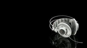 Allan Taylor - Colour to the moon