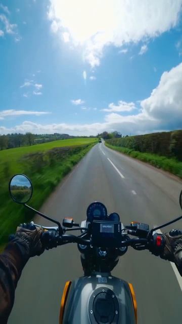 Клип @ekbmoto_live