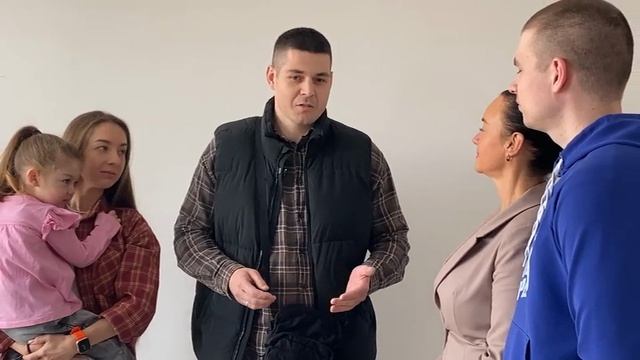 Ещё одна семья Пушкинского приобрела жилье благодаря Народной программе партии Единая Россия