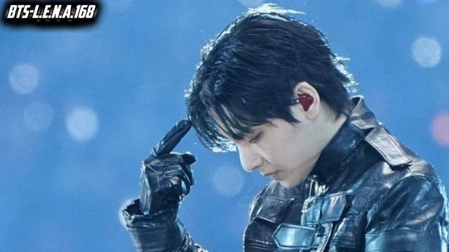 Порция красивых фото BTS ARIRANG