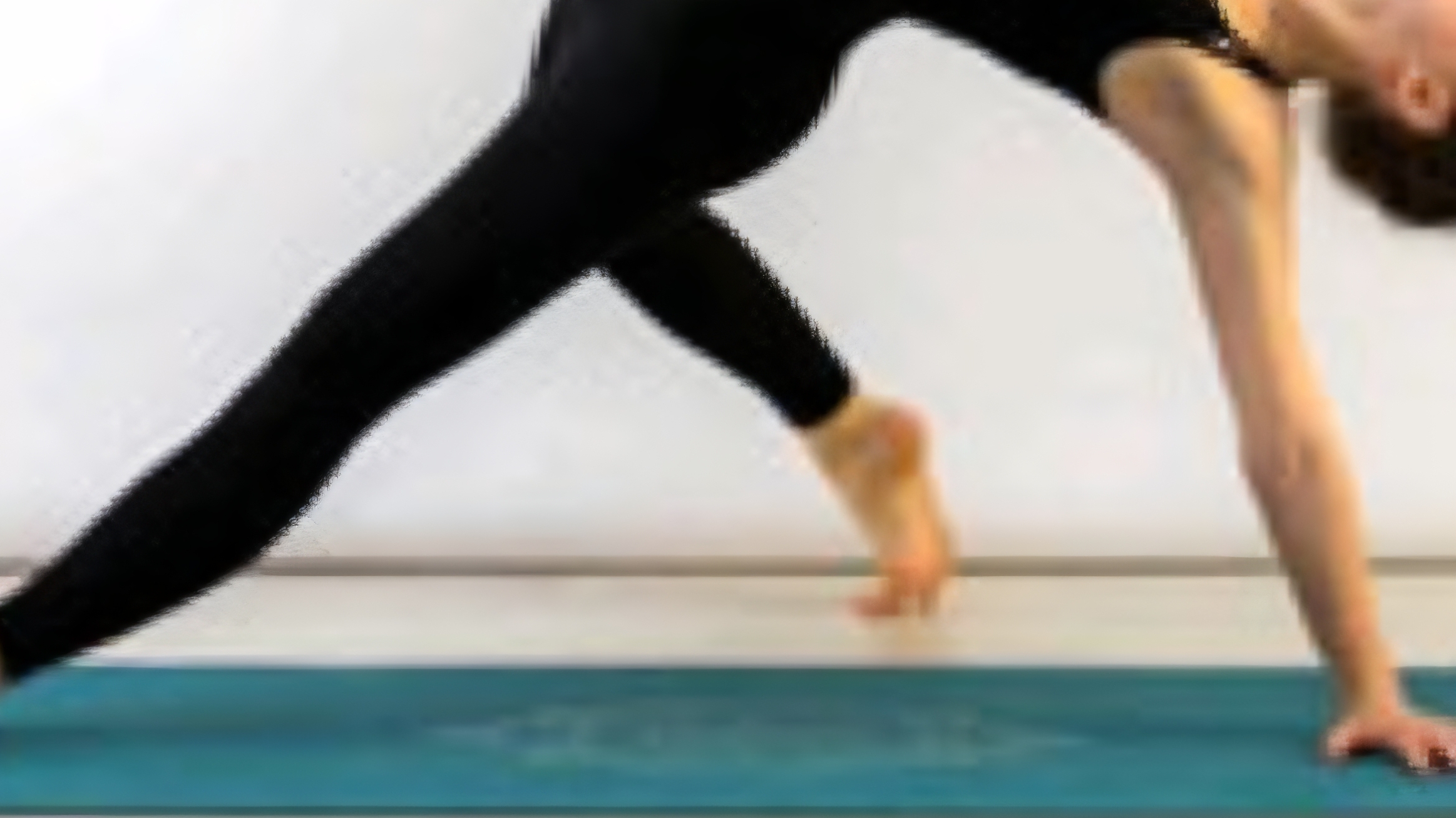 Связка "Танцующая собака" Медитация в конце.