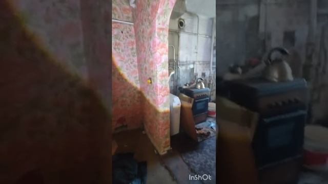 Квартирка старенькая, проверив появилась Ясность)