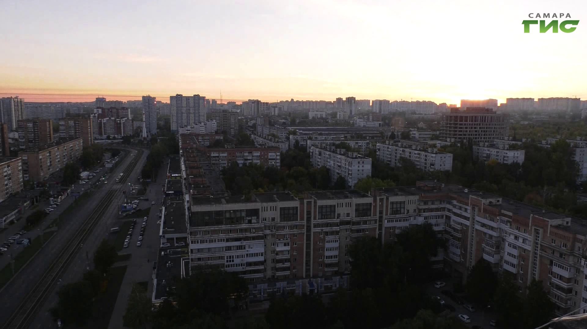 В результате атаки беспилотников в Самаре повреждён дом, в Новокуйбышевске погиб человек