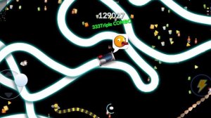 Змейка.io Worms vs Snake Zone - это веселая игра и хорошая и мемы хорошие.