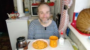 Обед с Рыжулей. Спасибо за донат. Рассуждаю о еде. Мукбанг. Обжор. Еда на камеру. Диета. Шизофрения.