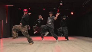 A:SIDE ‘FISH SAUCE’ Dance Practice mirrored