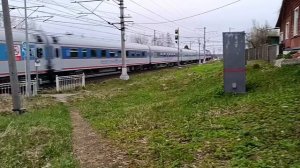 ЭП2К с поездом Санкт Петербург Москва