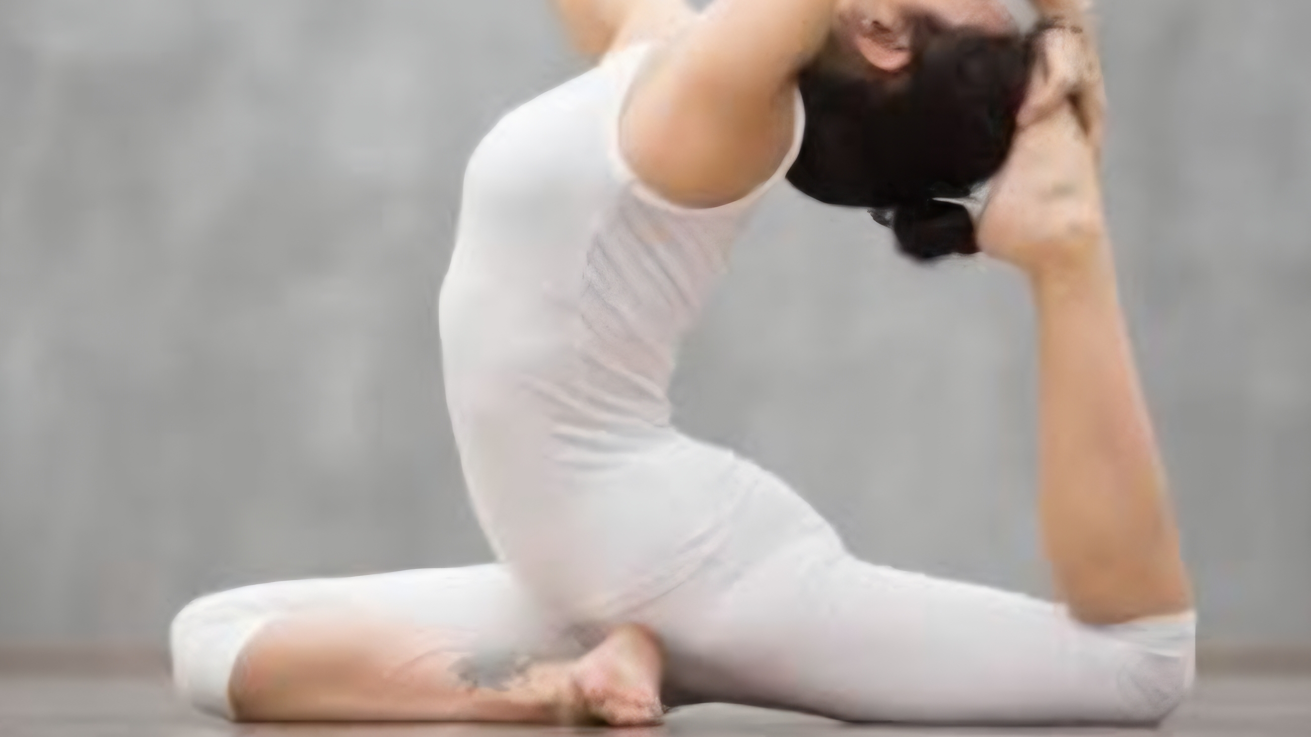 поза Голубя