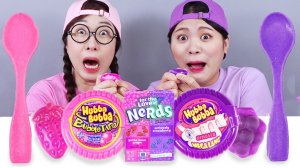 Розовое желе против фиолетового желеобразного продукта Вызов ДОНА DONA