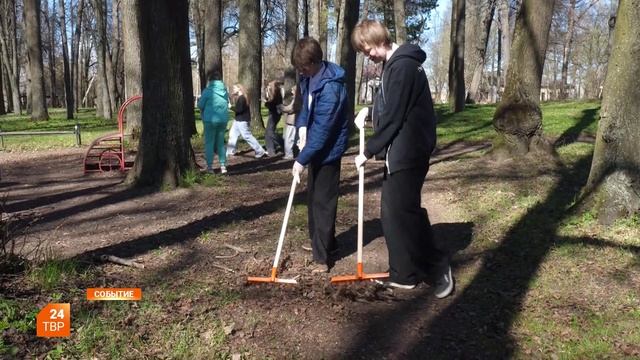 В Шеметово убрали парк