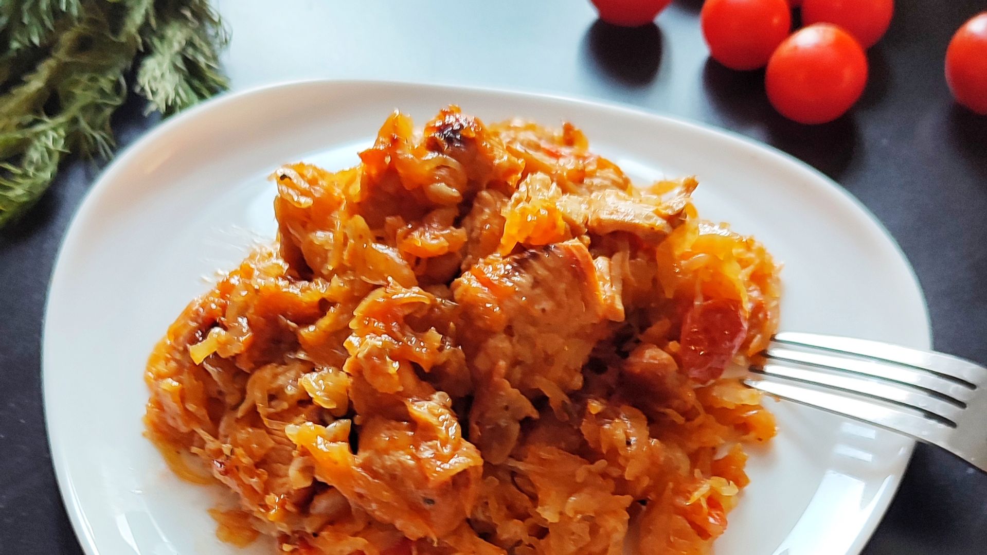 Тушеная капуста с мясом