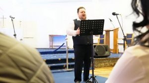 Олег Полпудин исполняет первую арию Гренгуара из мюзикла «Нотр-Дам де Пари». Орган — Юлия Иконникова