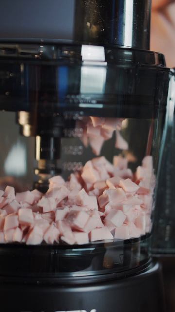 Кухонный комбайн RAGEX R121