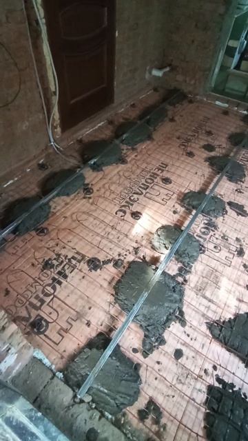 🏗️ Готовим основание под стяжку и электрический тёплый пол.