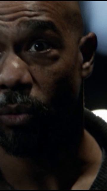 #сериал #фильм #Сотня #боевик #экшн #мятеж #капитуляция #трус #фантастика #тюрьма #сговор #боец