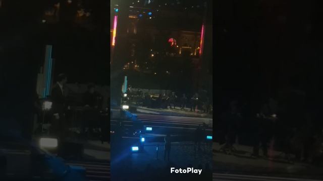 Для меня композитор Леонид Овруцкий, 
человек- музыка, человек- любовь.