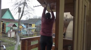 6 соток 17 апреля 2026 года. 2 часть. Закисляю голубику. Собрала антенну