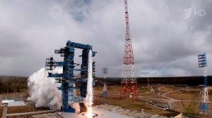 Ракета-носитель "Ангара" вывела на орбиту военные спутники.