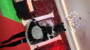 Латексная Кукла-горничная в отпуске.)