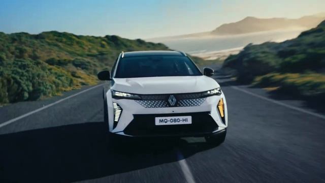 Renault Scenic E-Tech - Pourquoi Attendre (2024)