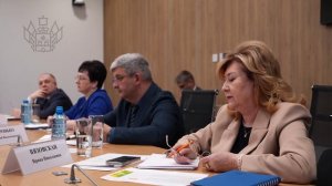 Принял участие в заседании совета под председательством Устинова В. В.