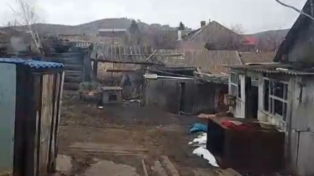 До сих пор не светит солнце.