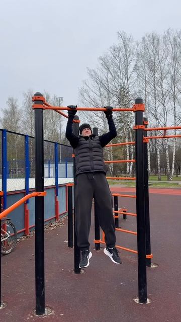 #Дисциплина - день 23

Доброе утро! 😃 
⚡️Погнали, уснул в 22:45, проснулся в 5:45 😉