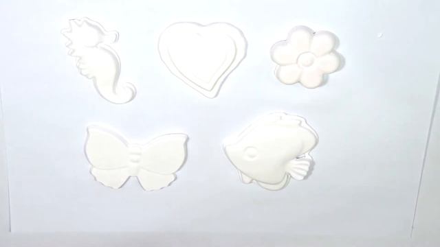 Выращиваем кристаллы на фигурках с магнитиками