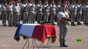 فرنسا تودع جنديها من قوات اليونيفيل قتل في لبنان