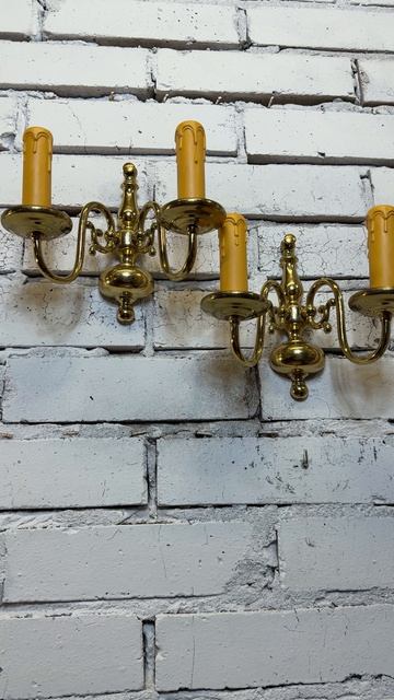 Пара старинных настенных двухрожковых бра 20799