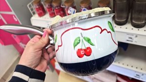 Опять новая шикарная коллекция.Вишенка.Магнит косметик.Новинки сезона