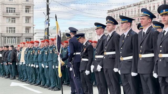 Первая репетиция торжественного построения войск челябинского гарнизона ко Дню Победы
